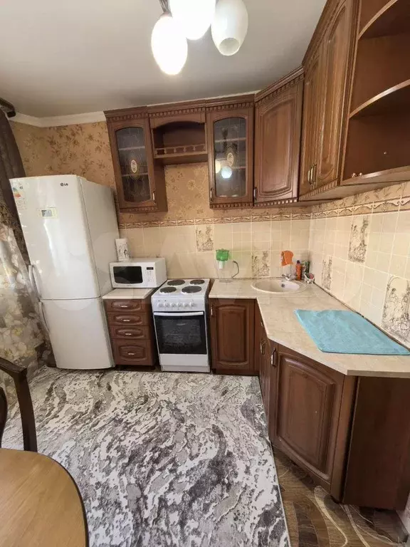 3-к. квартира, 64 м, 5/9 эт. - Фото 0