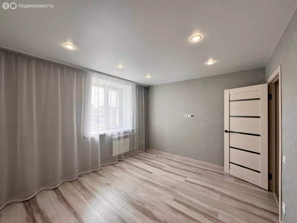 1-комнатная квартира: Киров, улица Романа Ердякова, 20 (30 м) - Фото 0