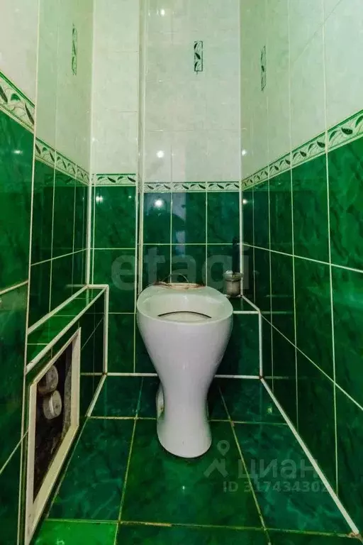 3-к кв. Хабаровский край, Комсомольск-на-Амуре ул. Гамарника, 35 (64.1 ... - Фото 0
