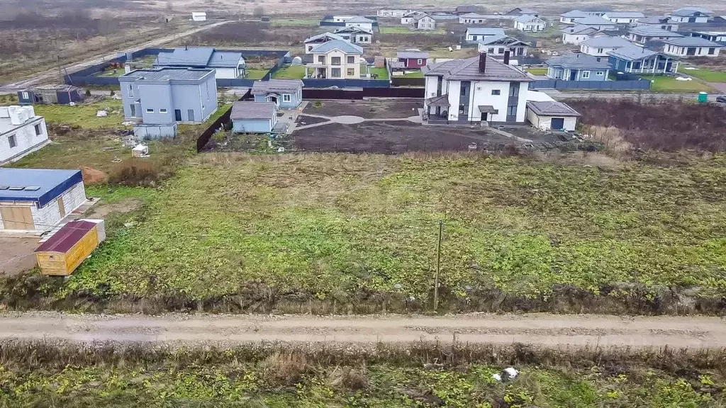 Участок в Ленинградская область, Тосненский район, Федоровское ... - Фото 1