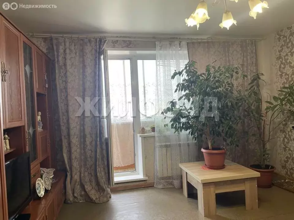 3-комнатная квартира: Обь, улица ЖКО Аэропорта, 28 (64.3 м) - Фото 2
