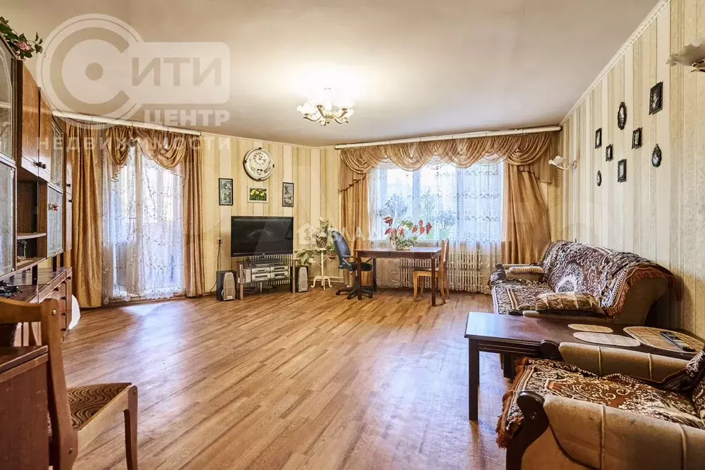 3-к. квартира, 106,6 м, 4/10 эт. - Фото 1