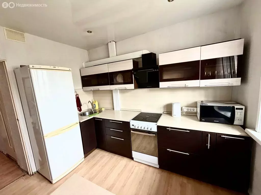 1-комнатная квартира: Находка, улица Пирогова, 60Б (38.8 м) - Фото 2