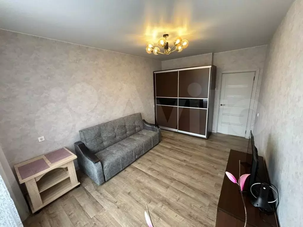 2-к. квартира, 60 м, 14/16 эт. - Фото 1