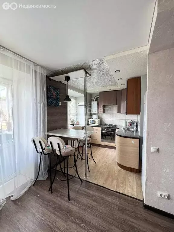 3-комнатная квартира: Октябрьский, улица Луначарского, 6 (62.2 м) - Фото 2