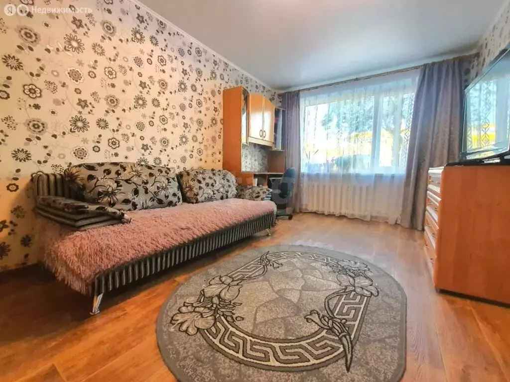 3-комнатная квартира: Петропавловск-Камчатский, улица В.В. ... - Фото 2