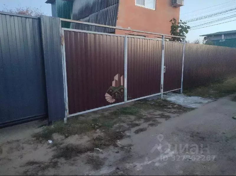 Дом в Саратовская область, Энгельсский район, Красноярское ... - Фото 2