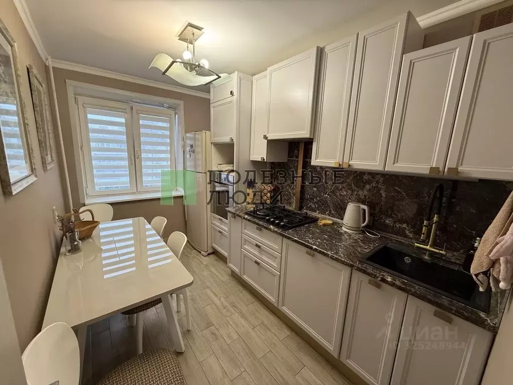 3-к кв. Белгородская область, Белгород ул. Железнякова, 9 (54.0 м) - Фото 1