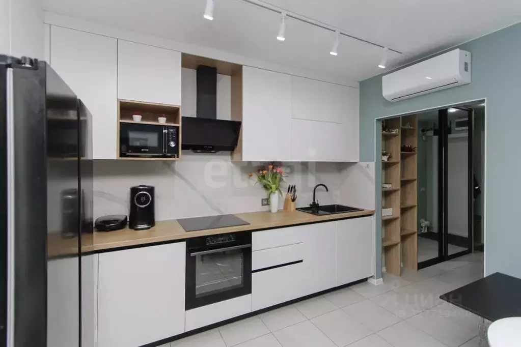 2-к кв. Тюменская область, Тюмень Полевая ул., 117к6 (56.0 м) - Фото 0