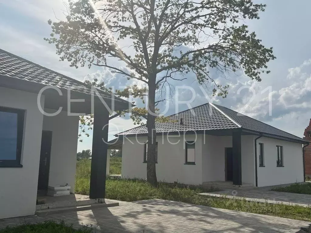 Дом в Калининградская область, Гурьевский муниципальный округ, пос. ... - Фото 1