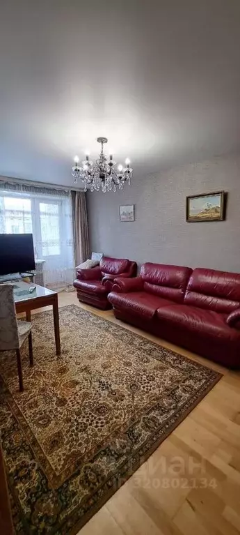 4-к кв. Саха (Якутия), Якутск ул. Лермонтова, 33 (70.0 м) - Фото 0
