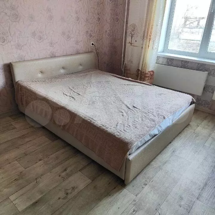 Квартира-студия, 33 м, 1/10 эт. - Фото 1