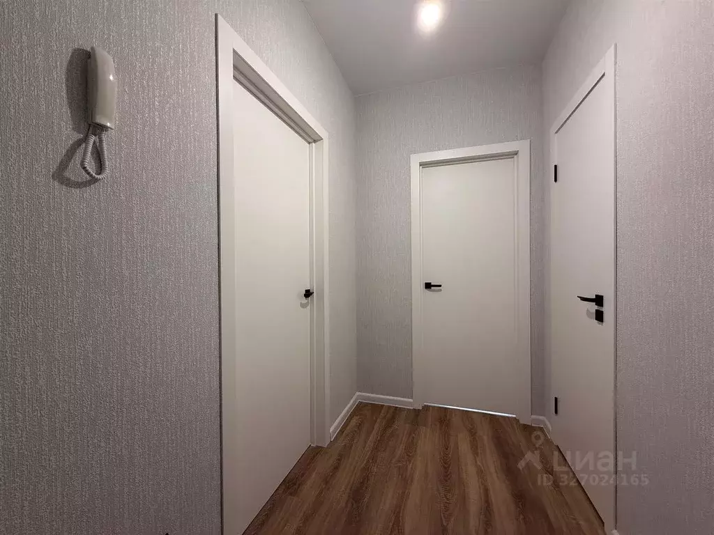 1-к кв. Адыгея, Тахтамукайский район, Яблоновский пгт Луговая ул., 7/5 ... - Фото 1