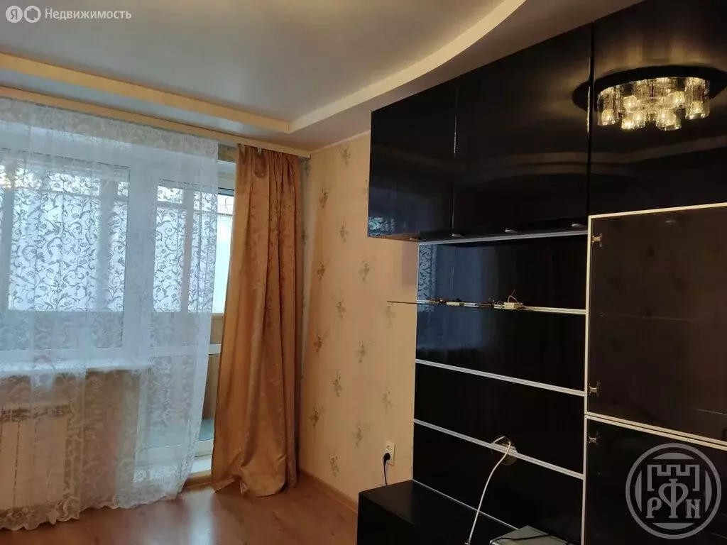 3-комнатная квартира: Ломоносов, Красноармейская улица, 23А (60.2 м) - Фото 2