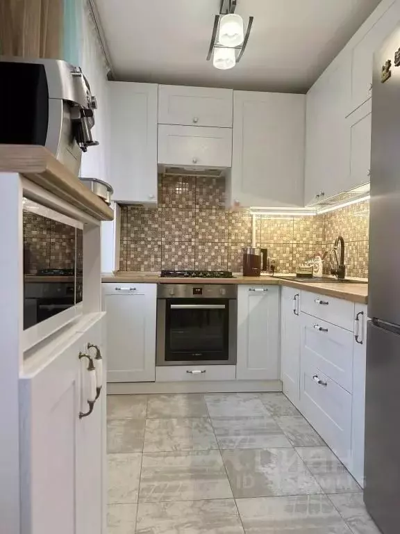 4-к кв. Ярославская область, Ростов проезд Радищева, 26 (62.0 м) - Фото 1