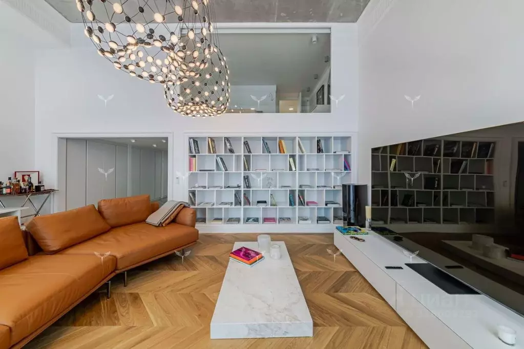 6-к кв. Москва ул. Усачева, 11К (385.0 м) - Фото 1