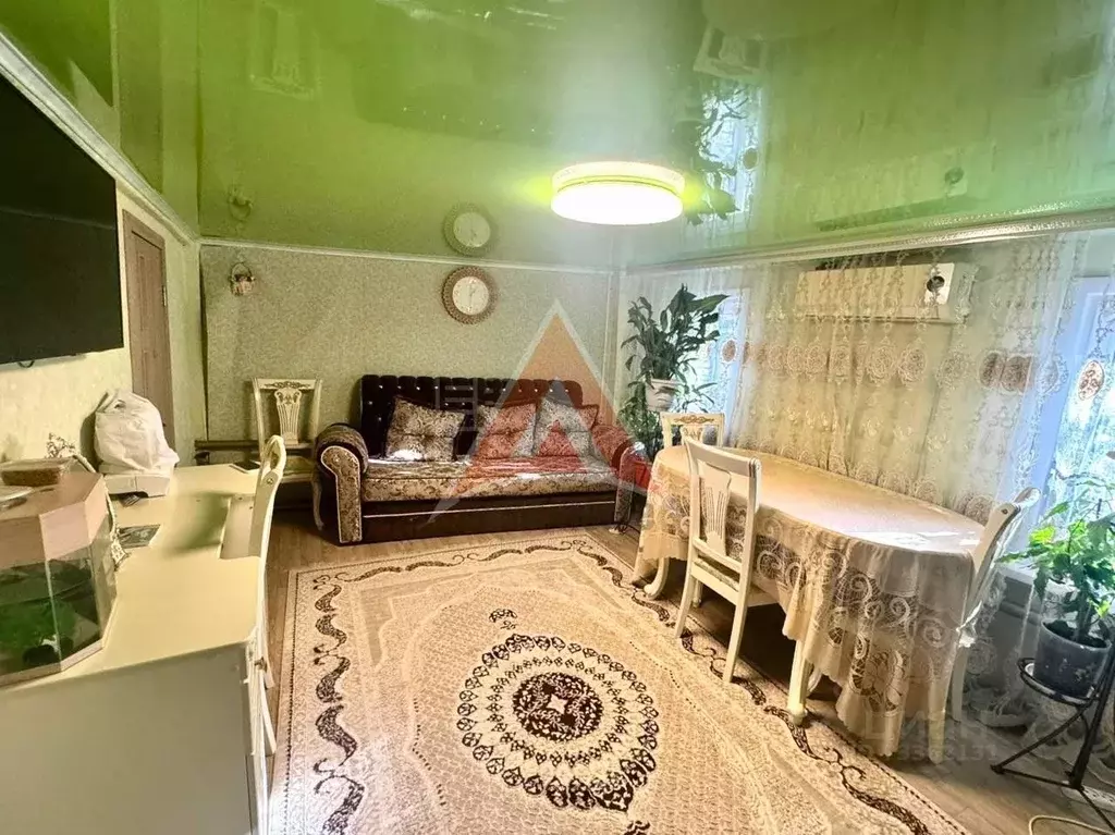 Дом в Астраханская область, Астрахань ул. Курмангазы, 30 (54 м) - Фото 1