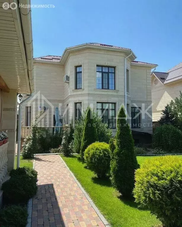 Дом в Сочи, улица Ленина, 219/23Б (380 м) - Фото 1