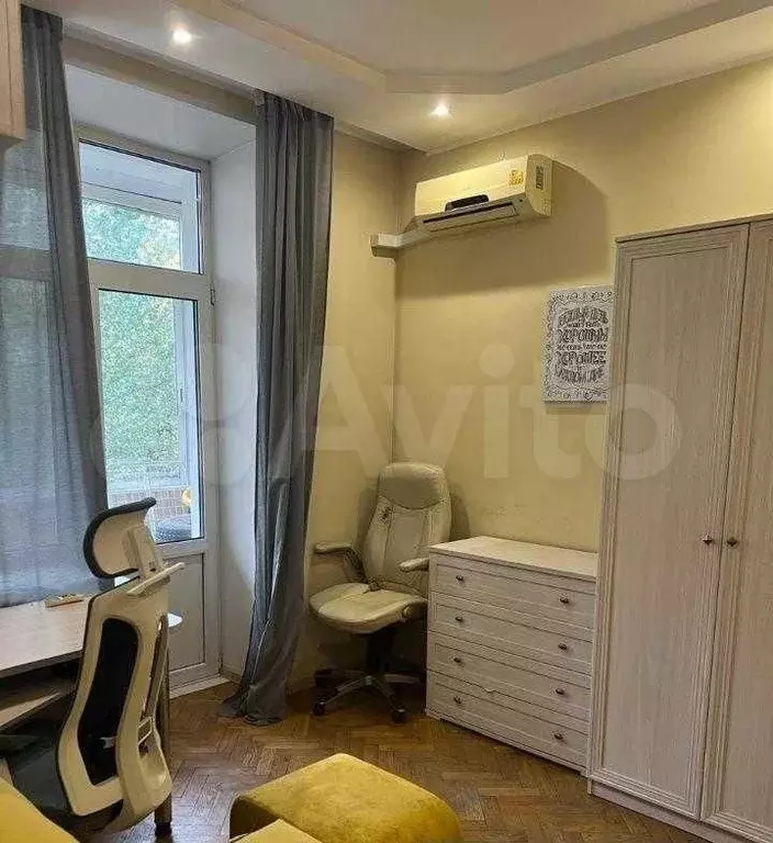1-к. квартира, 35 м, 4/10 эт. - Фото 0