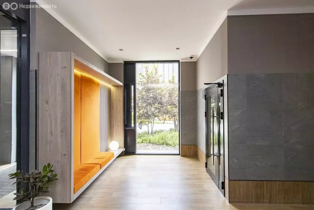 2-комнатная квартира: Тюмень, Харьковская улица, 72Б (64.9 м) - Фото 1