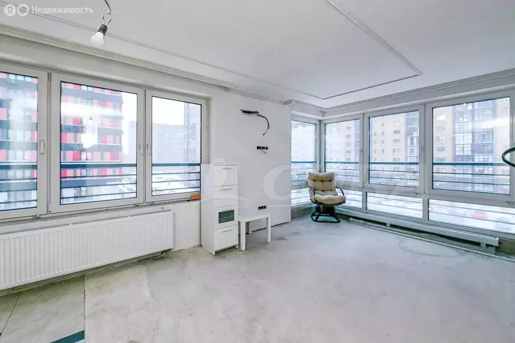 2-комнатная квартира: Тюмень, улица 50 лет Октября, 57Бк1 (73.8 м) - Фото 2