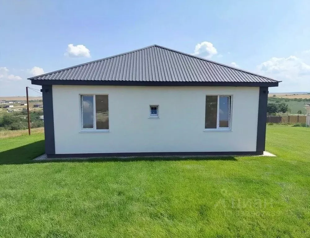 Дом в Крым, Симферопольский район, с. Мазанка ул. Ясная, 2 (110 м) - Фото 2