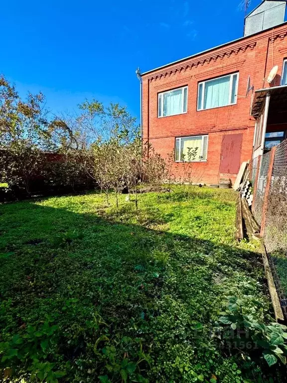 Дом в Краснодарский край, Армавир ул. Татьяны Соломахи (202 м) - Фото 0