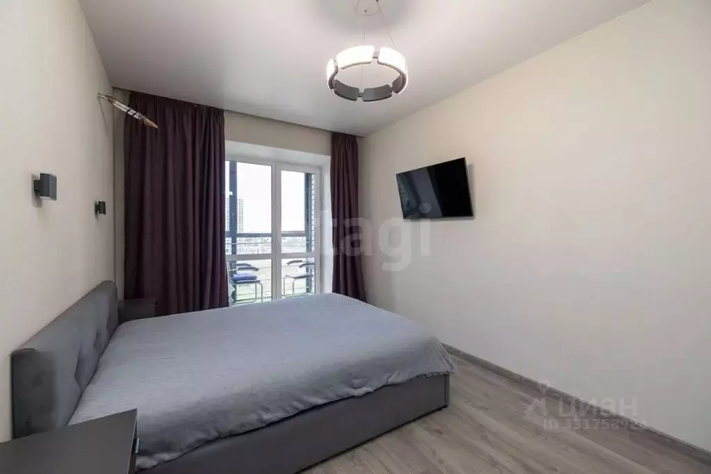 1-к кв. Тюменская область, Тюмень Комбинатская ул., 54к2 (45.0 м) - Фото 1