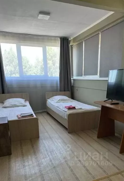 Комната Бурятия, Баргузинский район, с. Максимиха Школьная ул., 5А - Фото 2