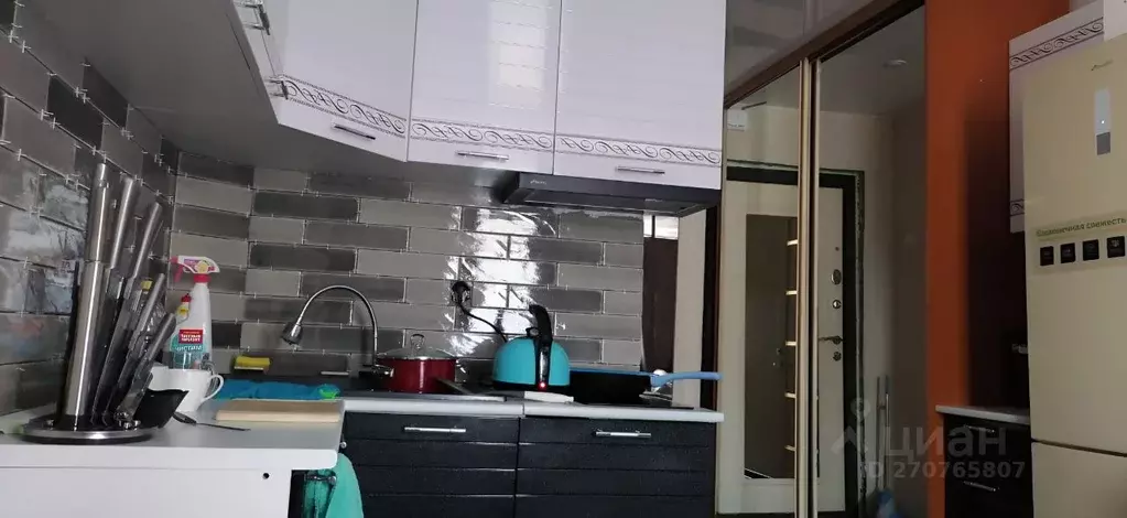 Студия Приморский край, Владивосток Липовая ул., 2 (24.0 м) - Фото 1