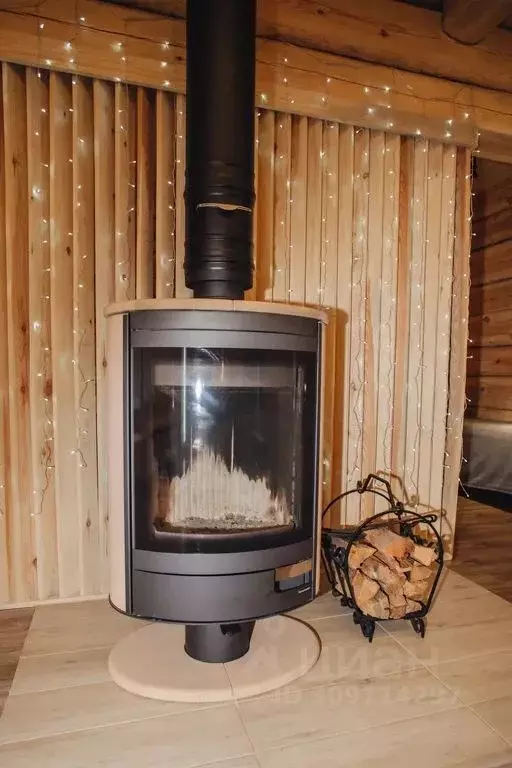 Дом в Карелия, Питкярантский муниципальный округ, д. Ууксу ул. ... - Фото 2