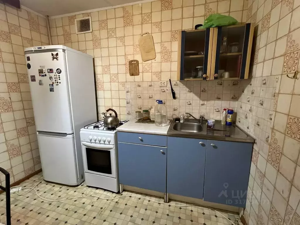 2-к кв. Удмуртия, Ижевск ул. 30 лет Победы, 4В (50.0 м) - Фото 0