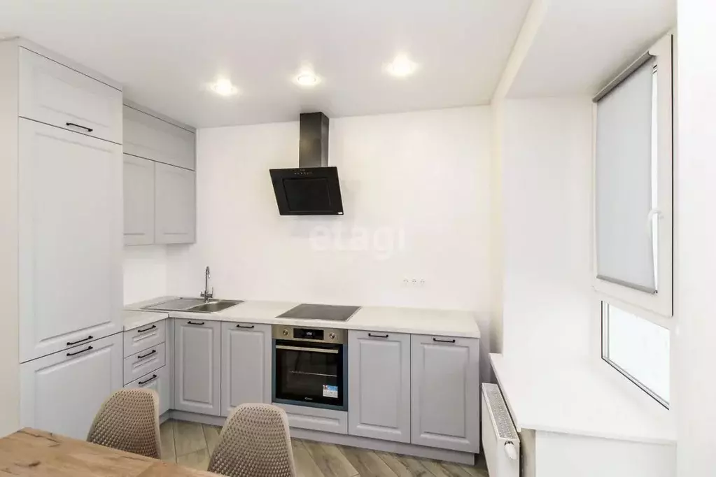 Студия Тюменская область, Тюмень ул. Тимофея Кармацкого, 5 (41.1 м) - Фото 1