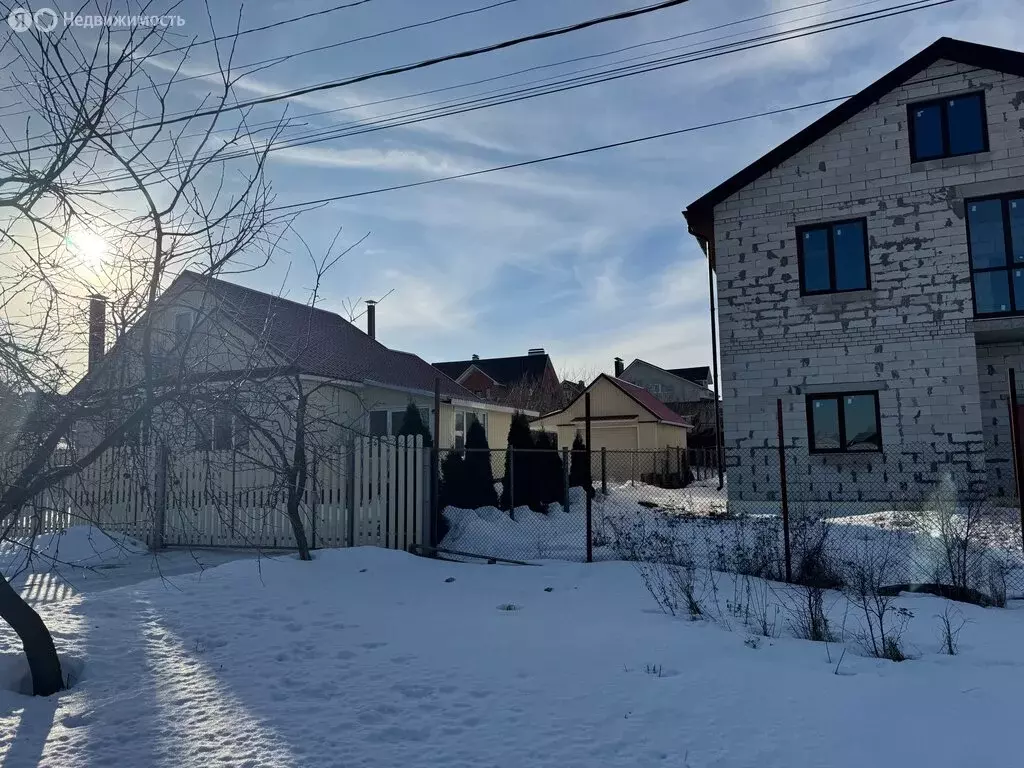 Дом в Семилуки, микрорайон Южный, Прохладная улица (167 м) - Фото 1