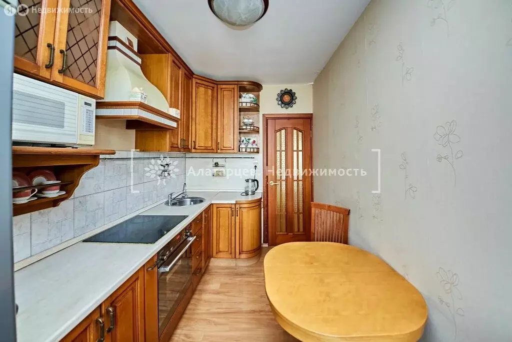 3-комнатная квартира: Томск, улица Говорова, 48 (67.5 м) - Фото 2