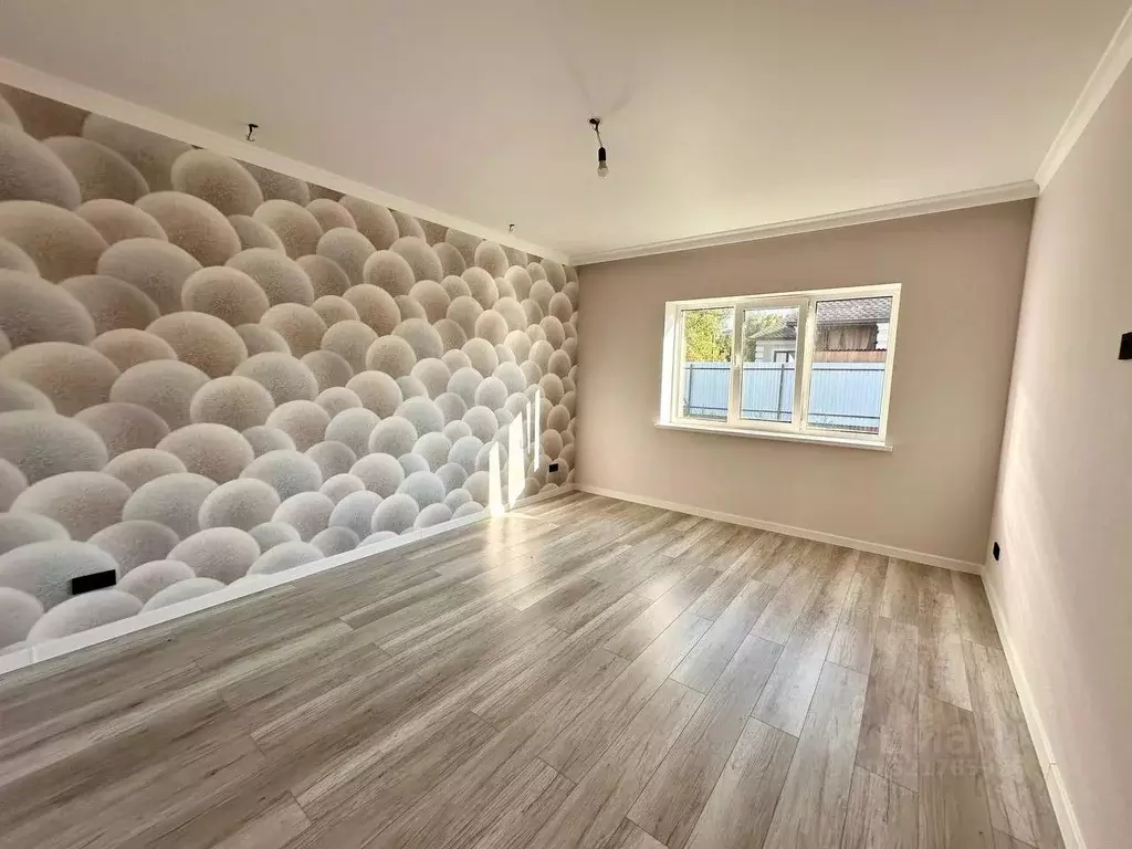 Дом в Оренбургская область, Оренбургский район, Красноуральский ... - Фото 1