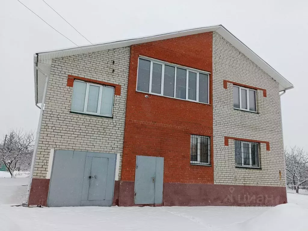 Дом в Орловская область, Орловский муниципальный округ, пос. Вятский ... - Фото 1