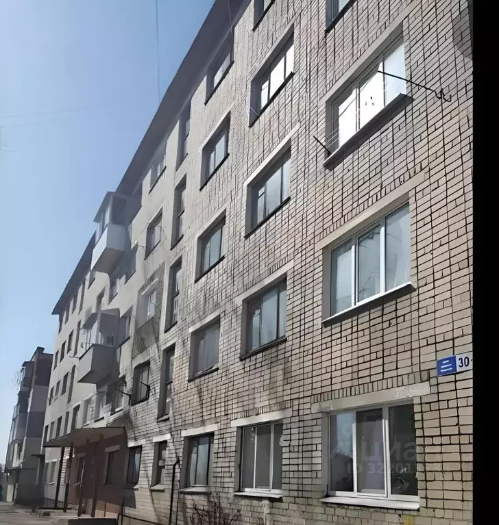 Комната Брянская область, Брянск ул. Красных Партизан, 30 (14.0 м) - Фото 0