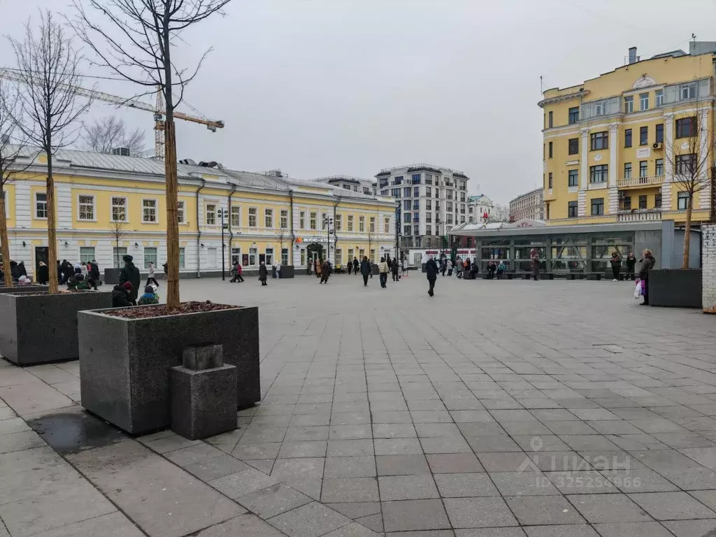 Помещение свободного назначения в Москва ул. Большая Ордынка, 19С1 (71 ... - Фото 1