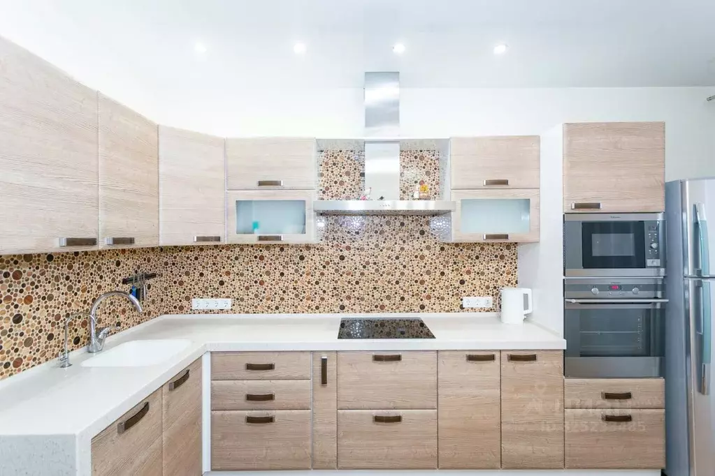 3-к кв. Новосибирская область, Новосибирск ул. Серафимовича, 26/1 ... - Фото 2