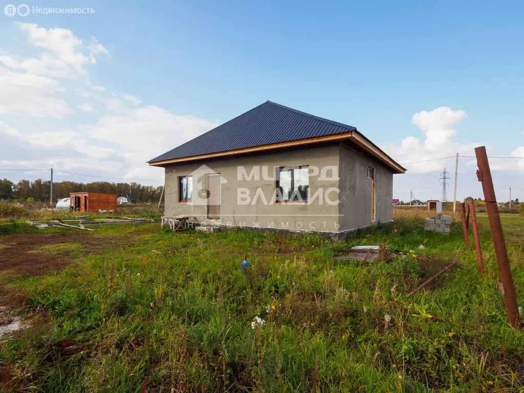 Дом в Омский район, Магистральное сельское поселение, деревня Зелёное ... - Фото 1