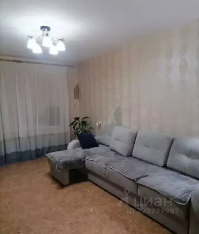 3-к кв. Саратовская область, Саратов Лесная ул., 1 (63.4 м) - Фото 1