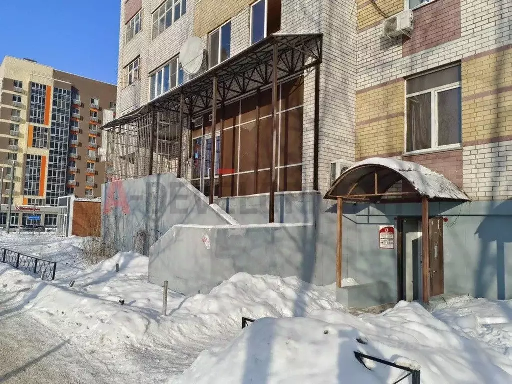 Помещение свободного назначения в Татарстан, Казань ул. Серова, 51/11 ... - Фото 1