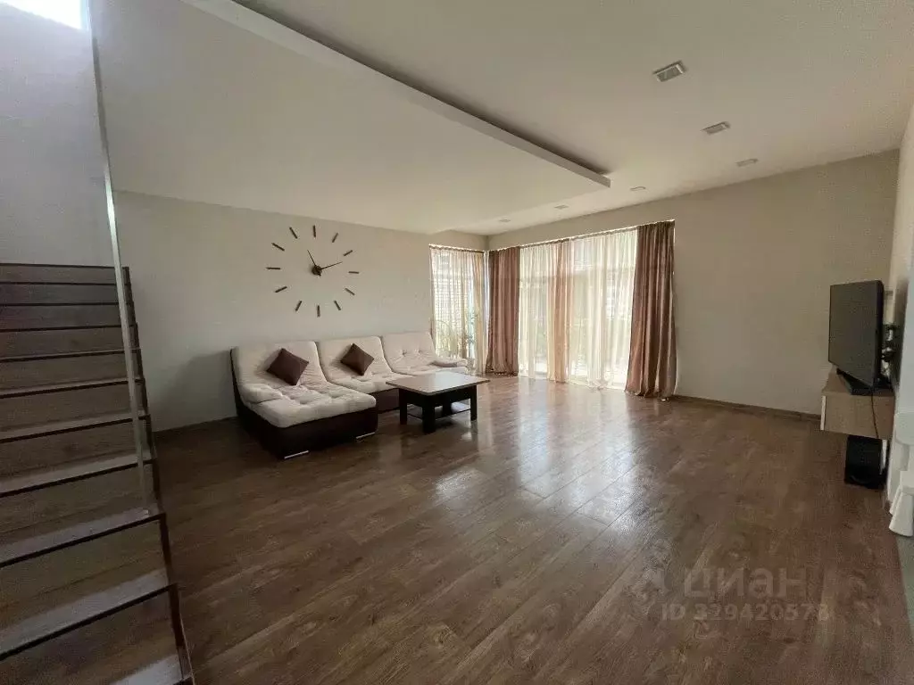Дом в Крым, Ялта ул. Донская, 34 (250 м) - Фото 1