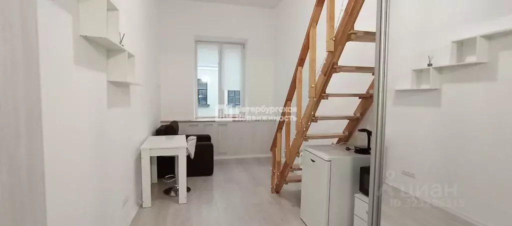 Комната Санкт-Петербург ул. Рубинштейна, 6 (18.0 м) - Фото 2