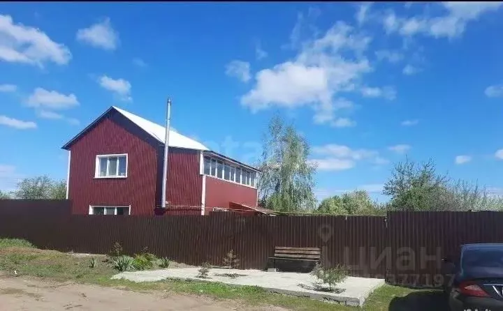 Дом в Ульяновская область, Ульяновск ул. Свердлова, 6 (93 м) - Фото 0