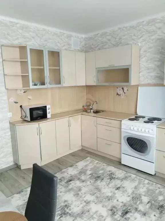 1-к кв. Белгородская область, Старый Оскол Космос мкр, 11Бк1 (43.0 м) - Фото 1