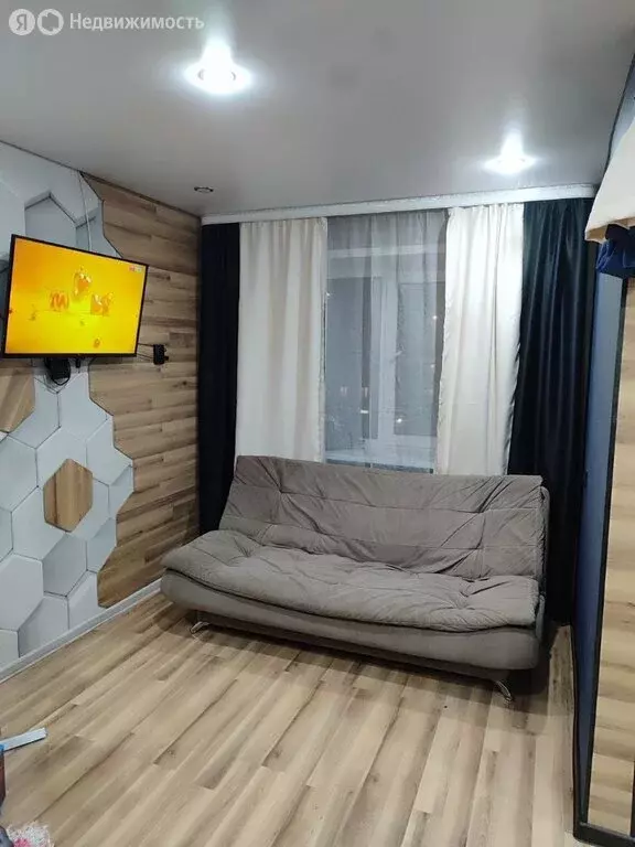 Квартира-студия: Великий Новгород, Западный район, улица Попова, 8к2 ... - Фото 2