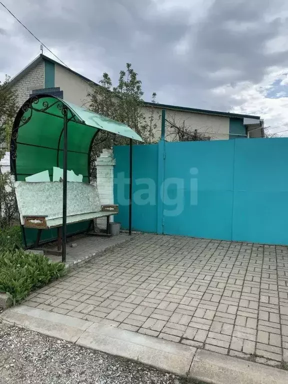 Дом в Белгородская область, Вейделевка рп ул. Советская, 66А (100 м) - Фото 0