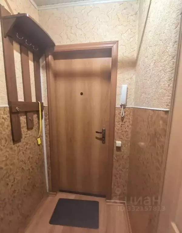 2-к кв. Ленинградская область, Луга просп. Урицкого, 74 (44.0 м) - Фото 1